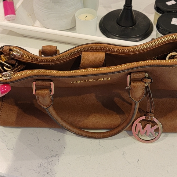 Michael Kors Tan Satchel Bag - Picture 10 of 16